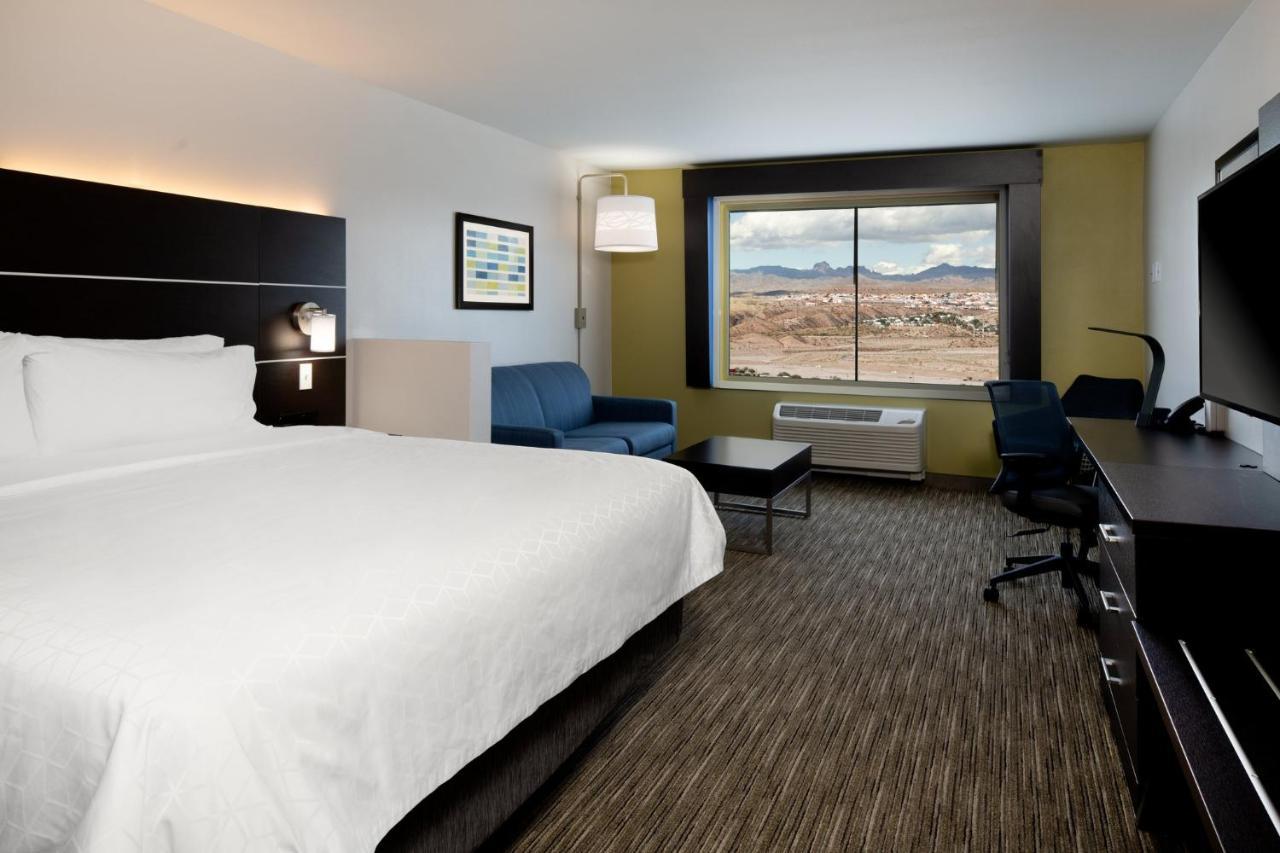 Holiday Inn Express & Suites - Bullhead City By Ihg Exterior foto